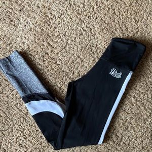 🐕2/$22 VS PINK Ultimate Leggings